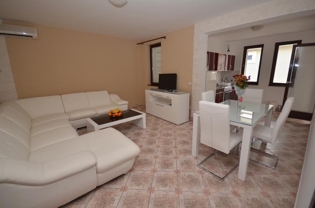 Petrovac Apartments Minja S מראה חיצוני תמונה