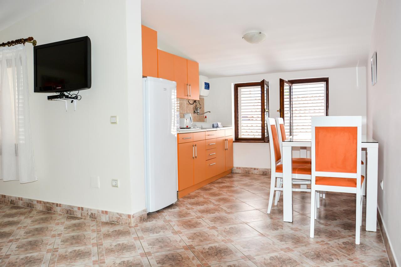 Petrovac Apartments Minja S מראה חיצוני תמונה